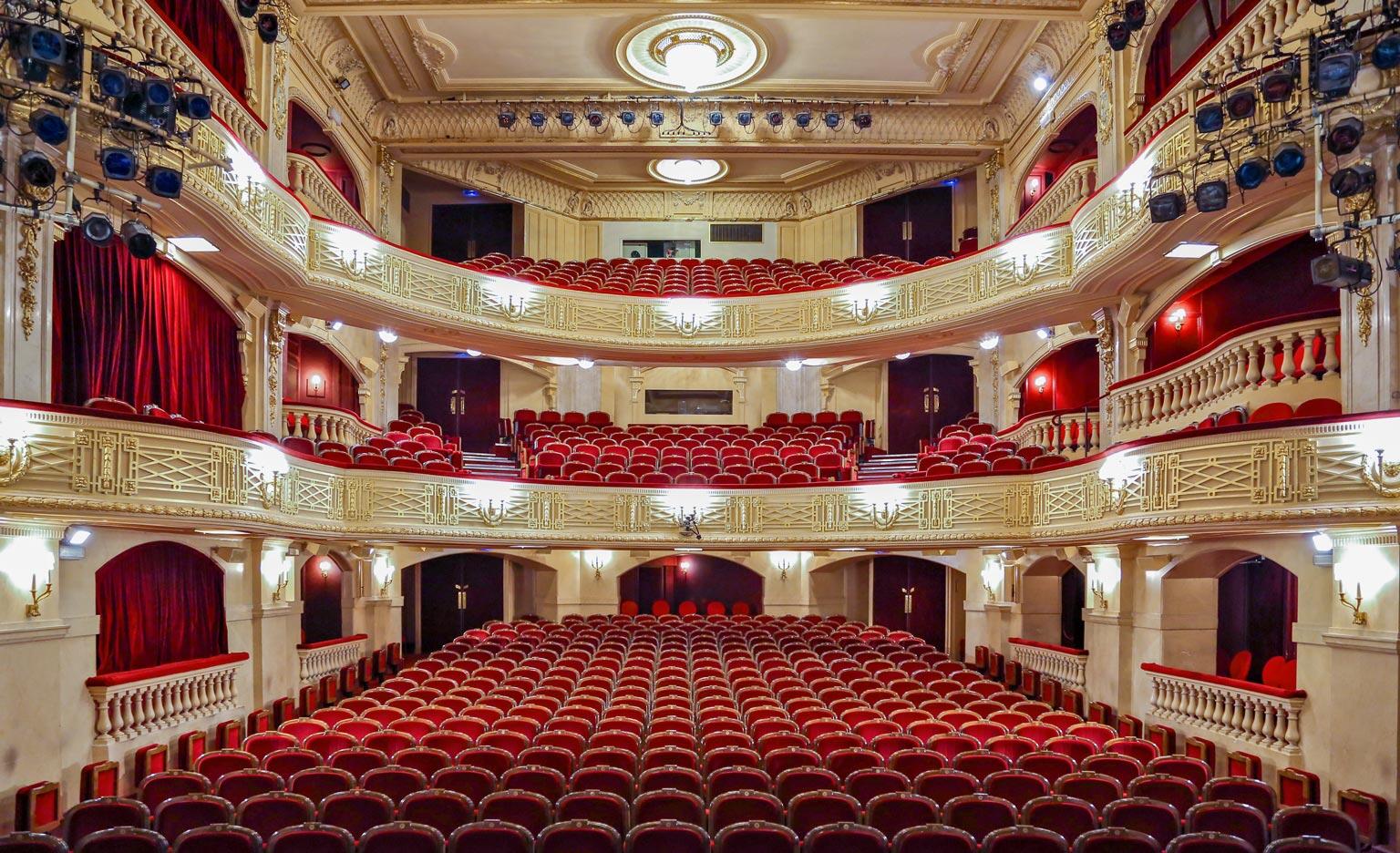 Qui Est Monsieur Schmitt Theatre Edouard 7 THÉÂTRE EDOUARD VII - Salles de spectacles